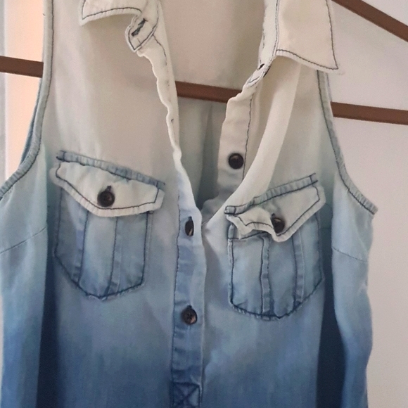 Super soft Hombre Jean 👖 dress. - Picture 2 of 2